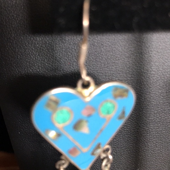 Heart and tear drop earrings - Picture 3 of 6